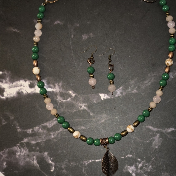 Handcrafted Bronze Necklace Set - Picture 3 of 5